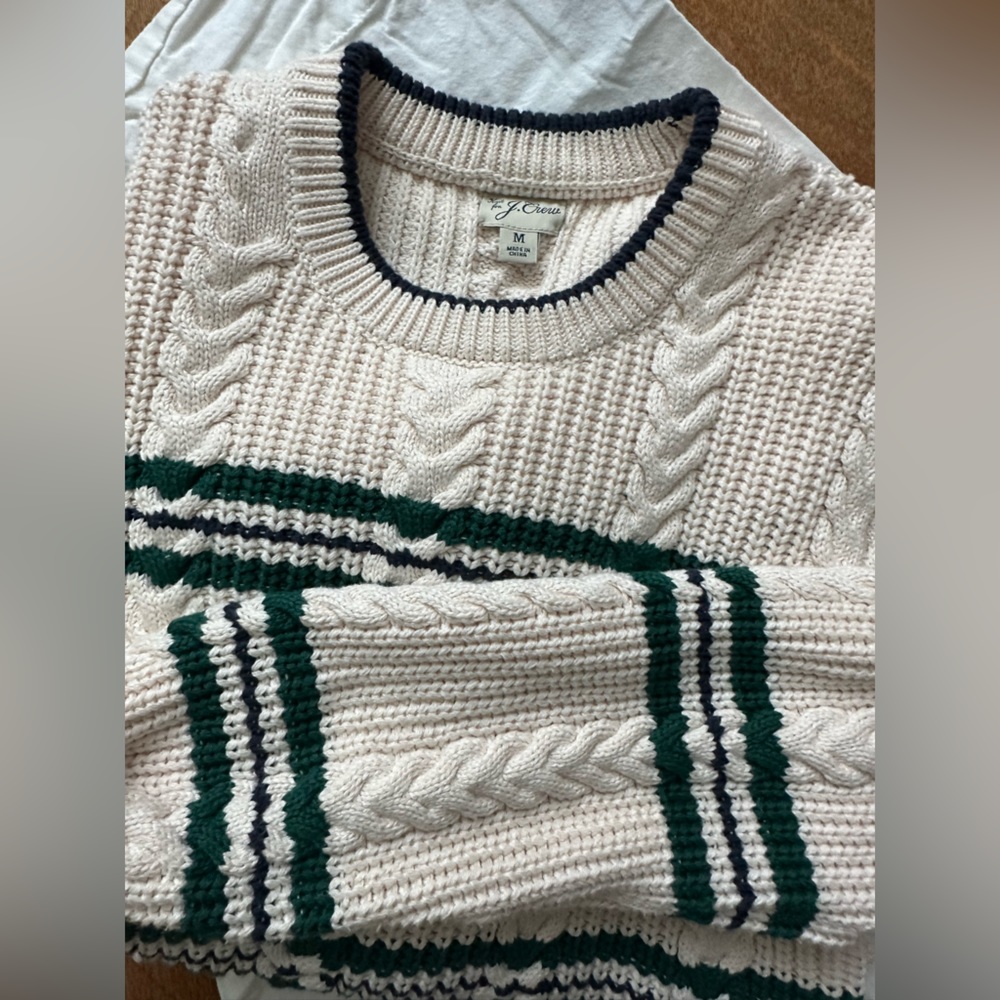 Jcrew men’s cable knit sweater size M